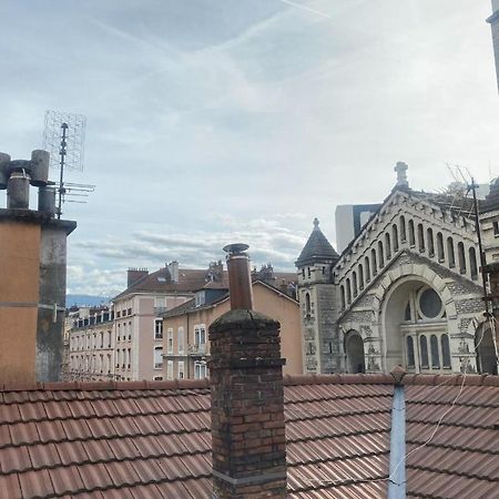 Bel Appartement Moderne Au Coeur De Grenoble Exterior foto